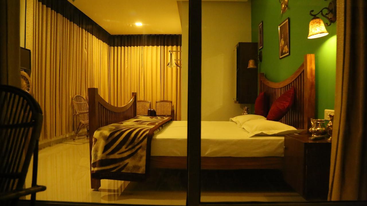 Tranquil Valley Resort Munnar Exterior foto